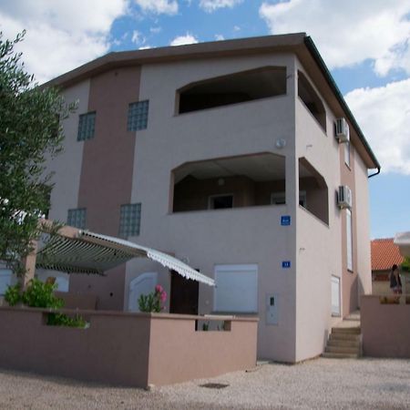 Apartmani Most Maslenica Zewnętrze zdjęcie