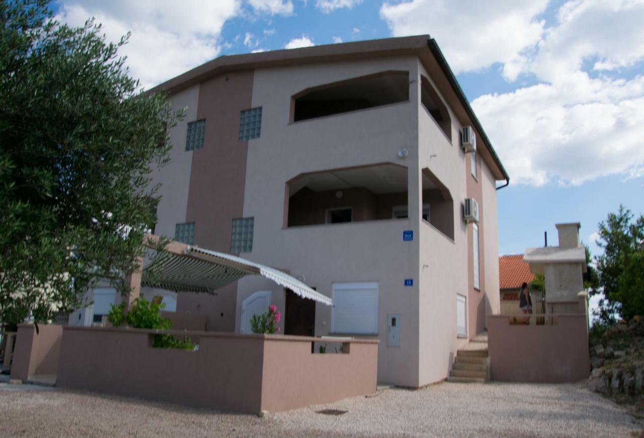 Apartmani Most Maslenica Zewnętrze zdjęcie
