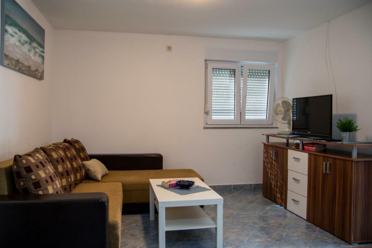 Apartmani Most Maslenica Zewnętrze zdjęcie
